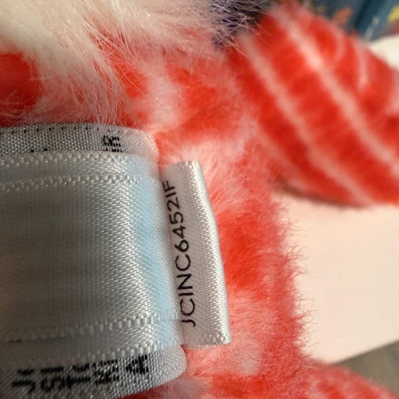 Jellycat Evey Bashful Bunny Red and White - Picture 6 of 7